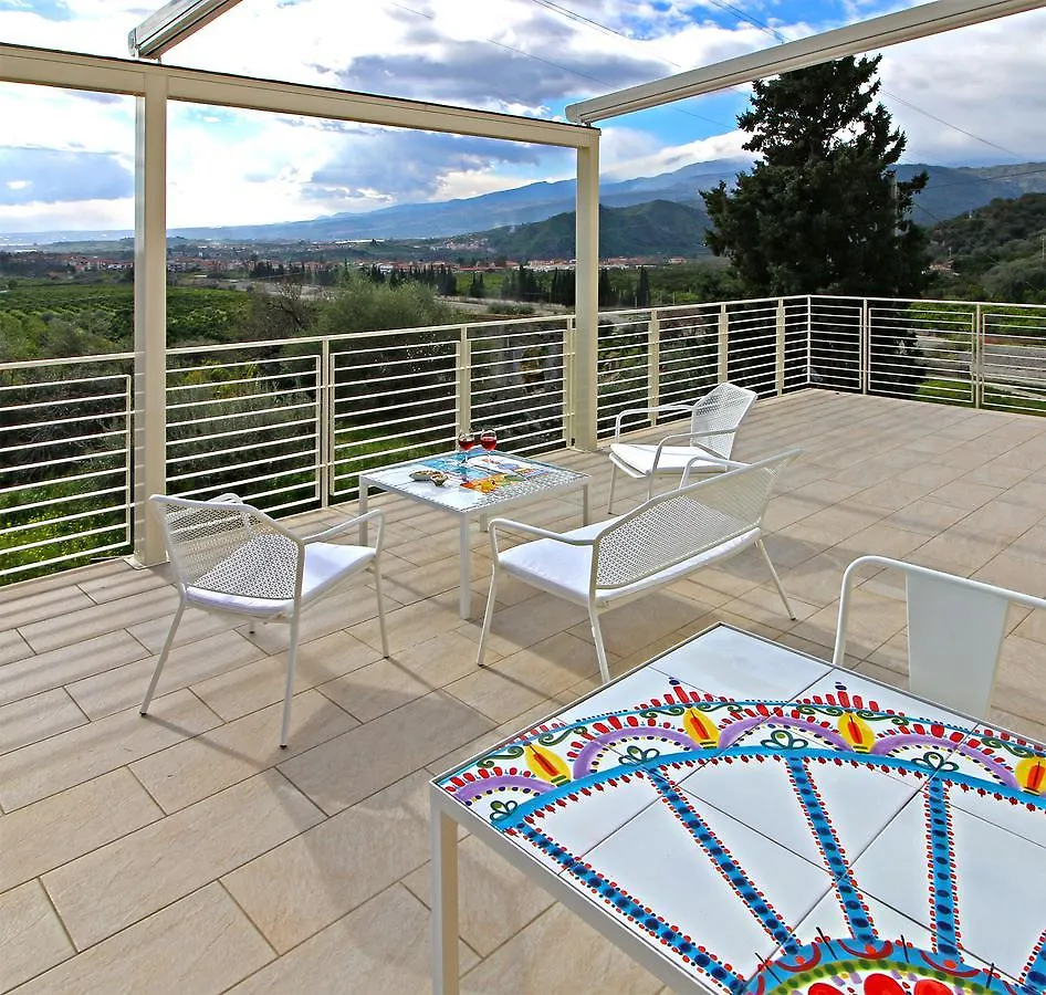 Sike Holiday Home Taormina 2*,  Italien
