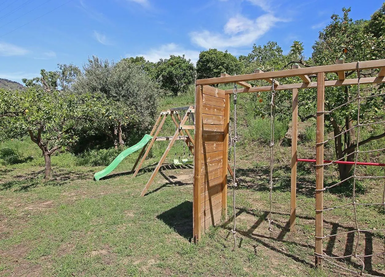 Sike Holiday Home Taormina Bed & Breakfast